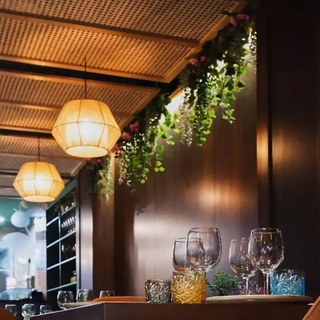 With Twin Beds & Kitchenette At The New Olo Living 24 4*