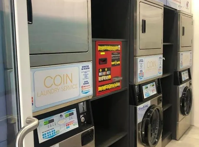 With Twin Beds & Kitchenette At The New Olo Living 24 3*