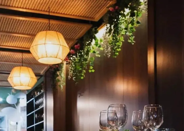 With Twin Beds & Kitchenette At The New Olo Living 24 4*