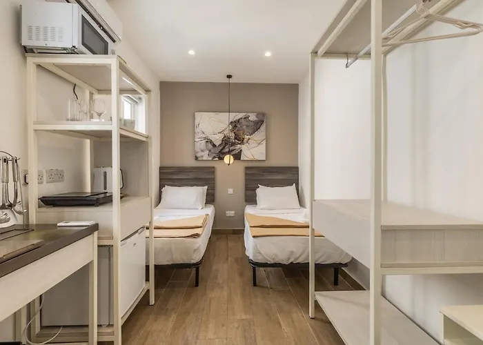 ゲストハウス With Twin Beds & Kitchenette At The New Olo Living 24 Saint Julian's